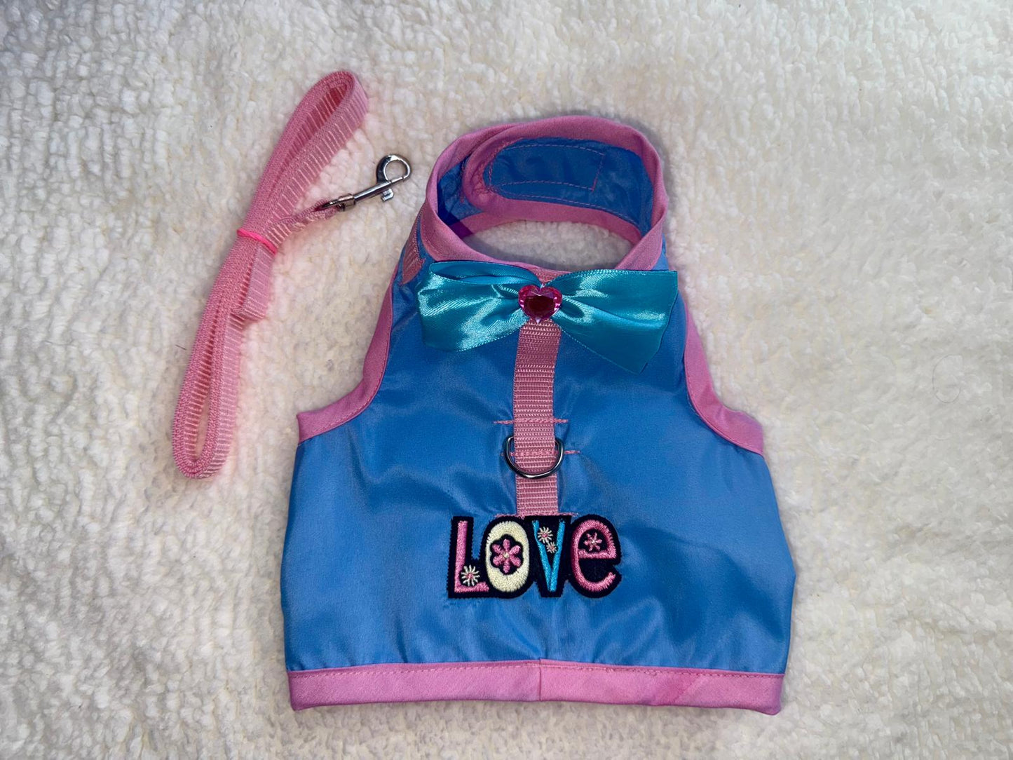 Harness with Front Design